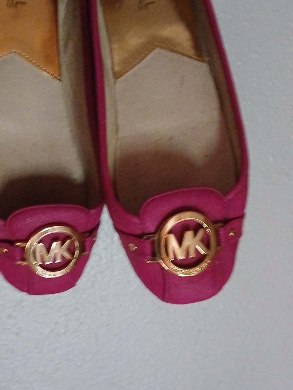 Michael Kors Fuchsia Logo Ballet Flats with Gold Hardware